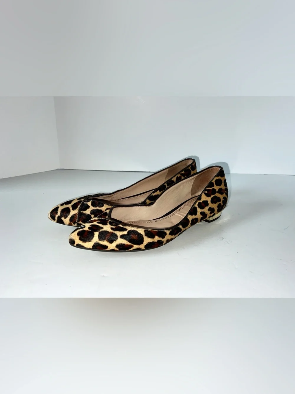 Tory Burch Sz 6.5 M Animal Print Cow Fur Casual Elegant Flats